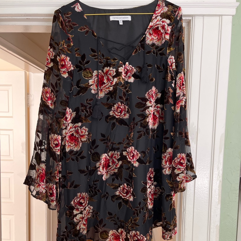 Cupcakes and Cashmere floral boho dress